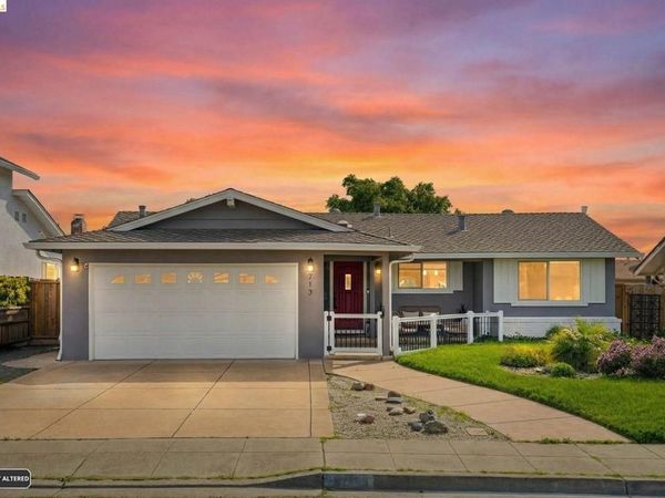 713 Lido Dr, Livermore, CA 94550
