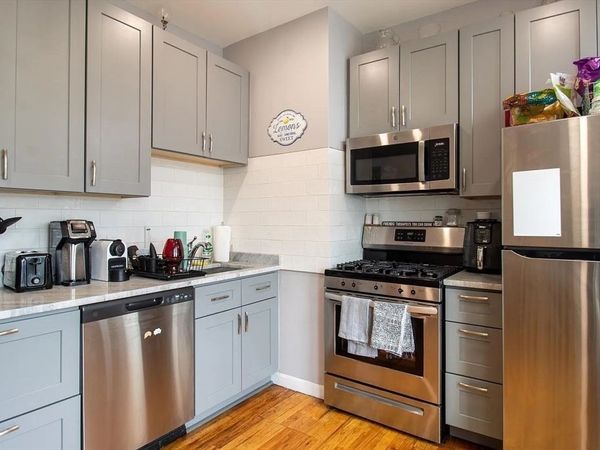 117 Elm Street, Unit 2, Newton, MA 02465