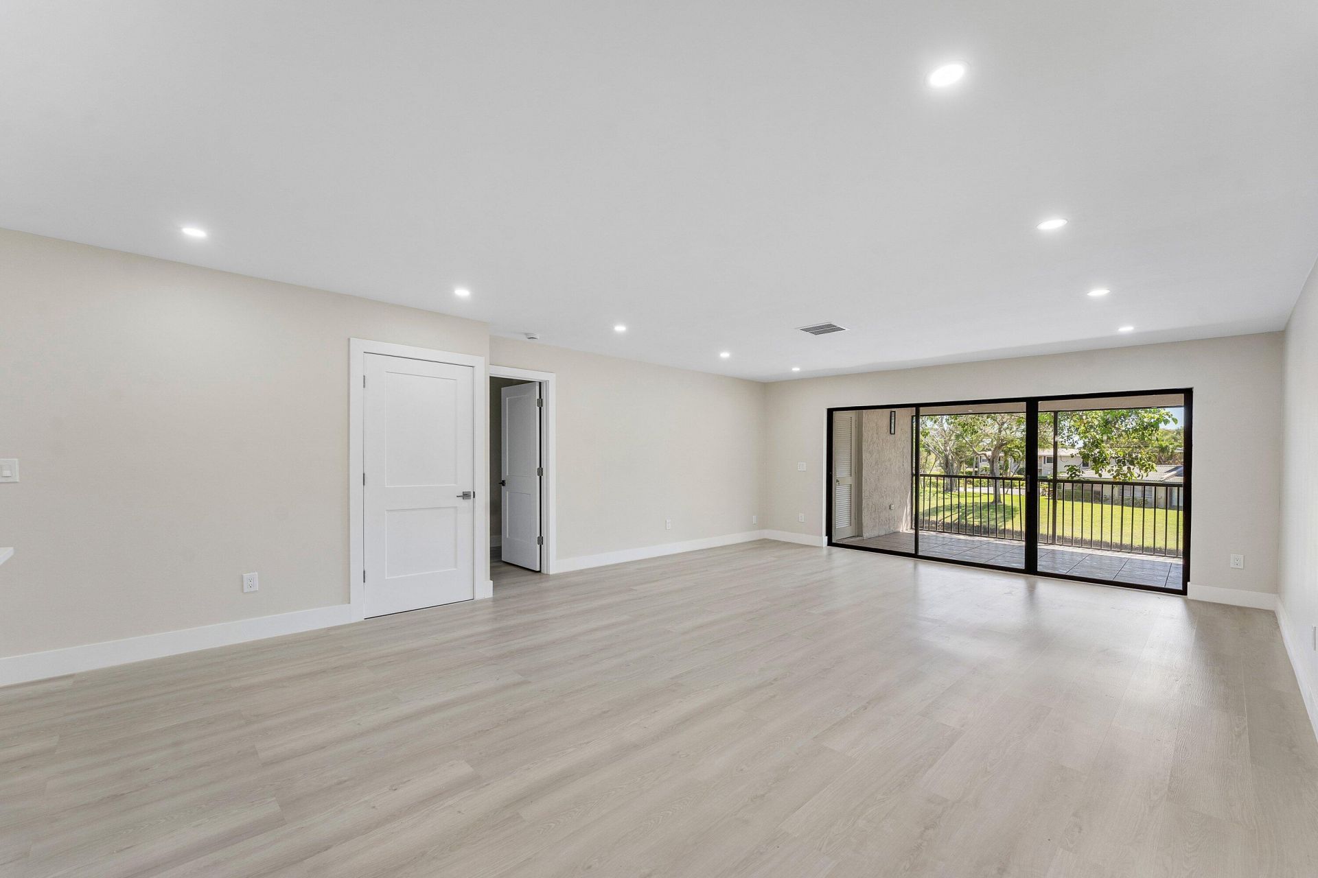 1 Westgate Lane, Unit 1d, Boynton Beach, FL 33436 Photo