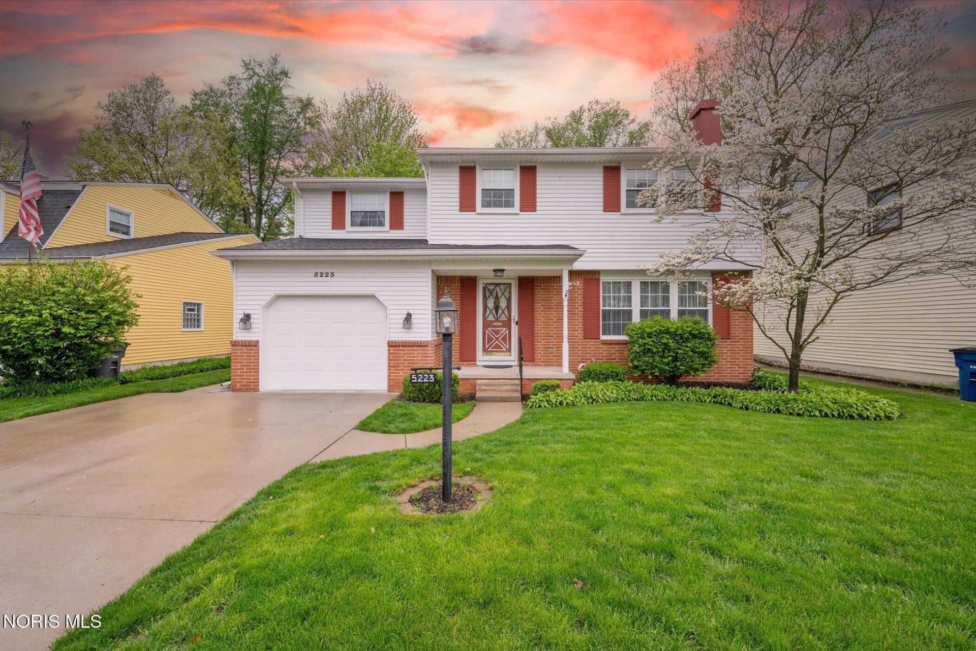 5223 Oakridge Drive, Toledo, OH 43623 Main Photo