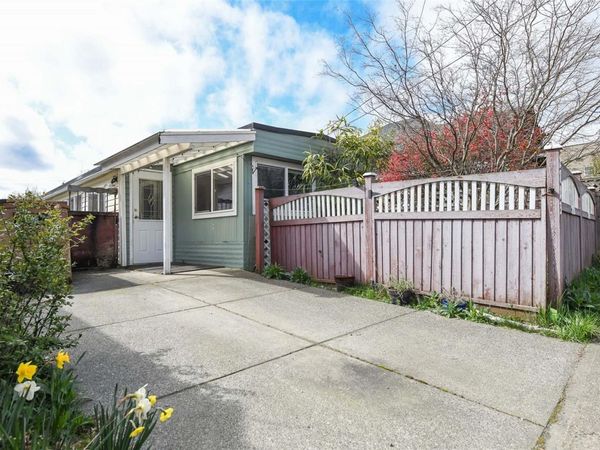 2723 Penrith Ave, Cumberland, BC V0R 1S0