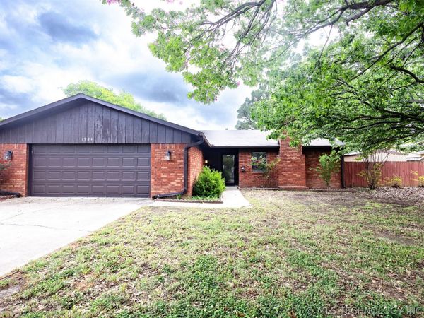 1924 9th NW, Ardmore, OK 73401