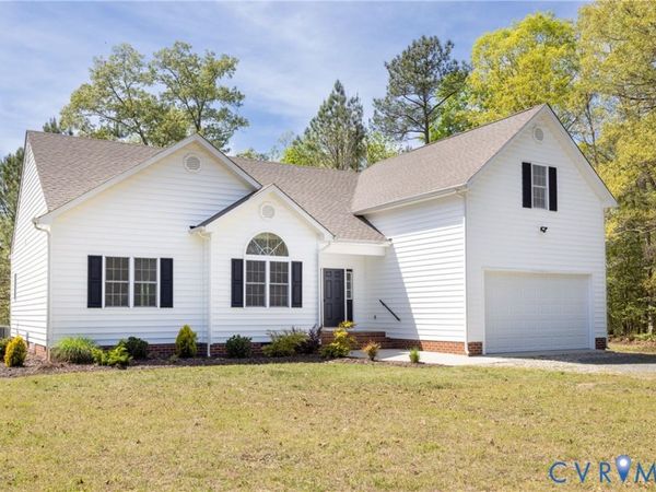 15618 Rowlett Road , Chesterfield, VA 23838