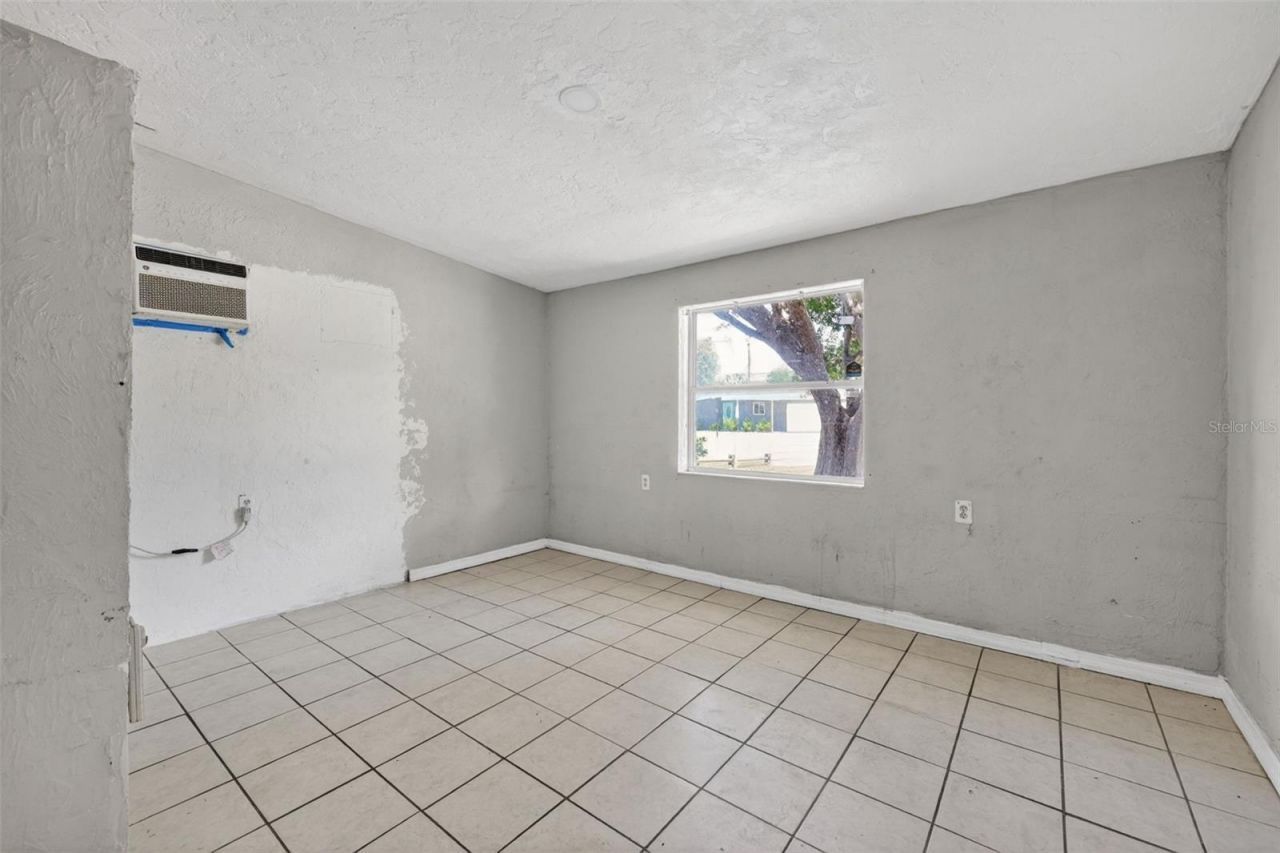 5828 22nd Street W, Bradenton, FL 34207 Photo