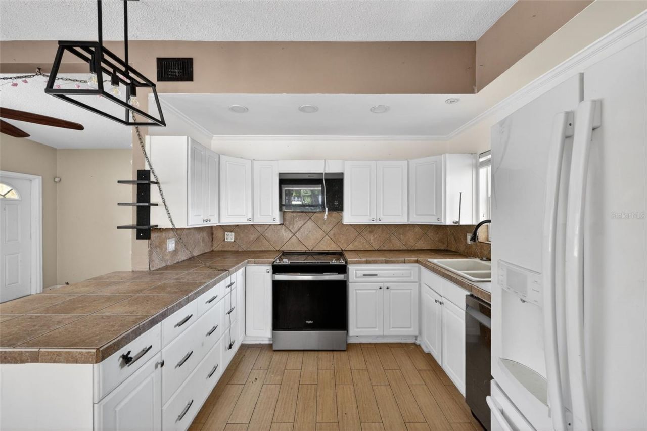 5828 22nd Street W, Bradenton, FL 34207 Photo