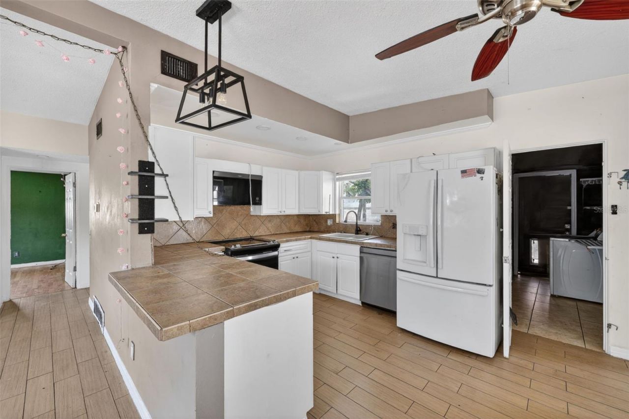 5828 22nd Street W, Bradenton, FL 34207 Photo