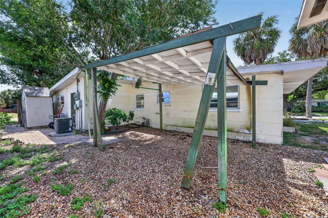 5828 22nd Street W, Bradenton, FL 34207 Photo