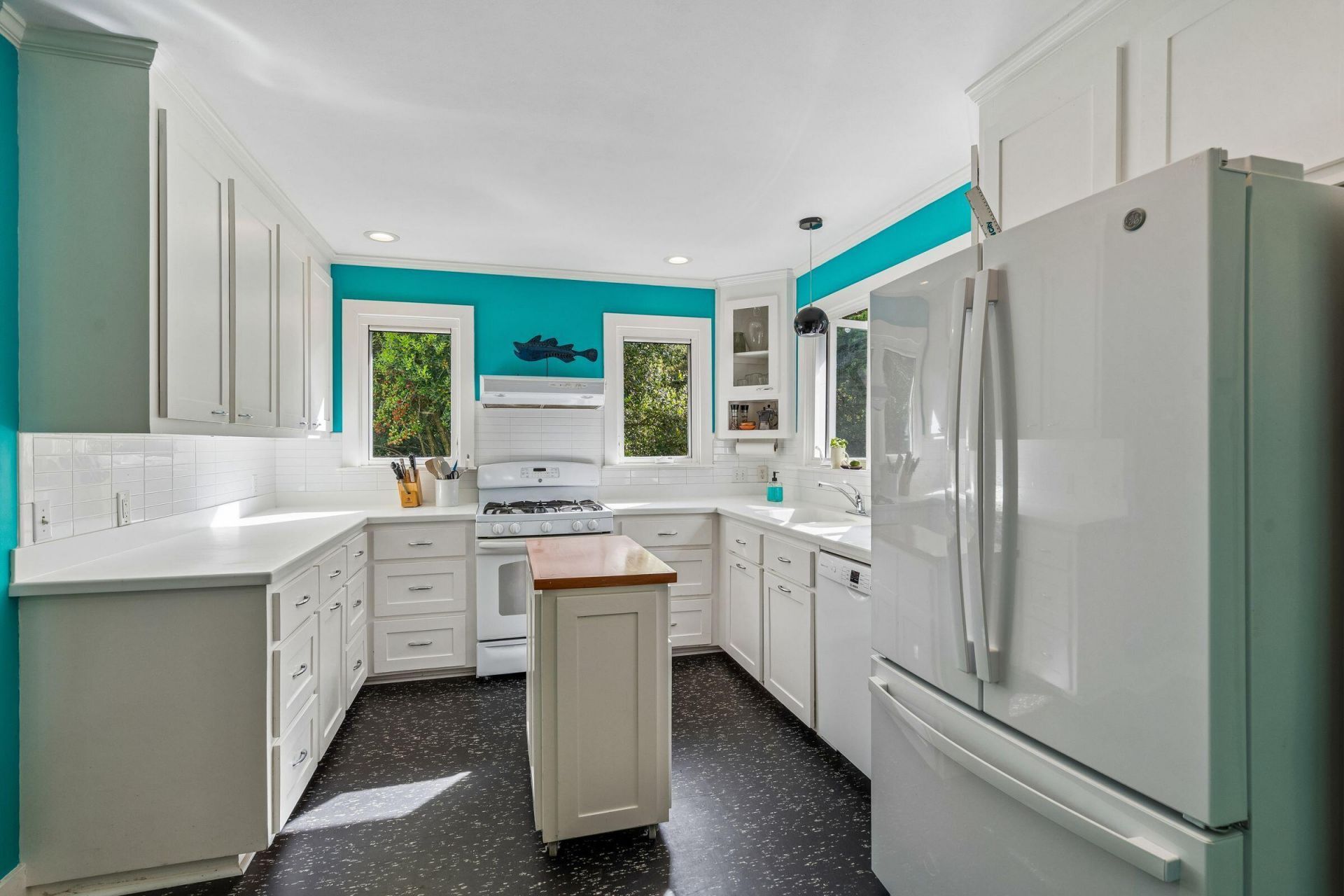 317 Sumter Avenue Photo 35