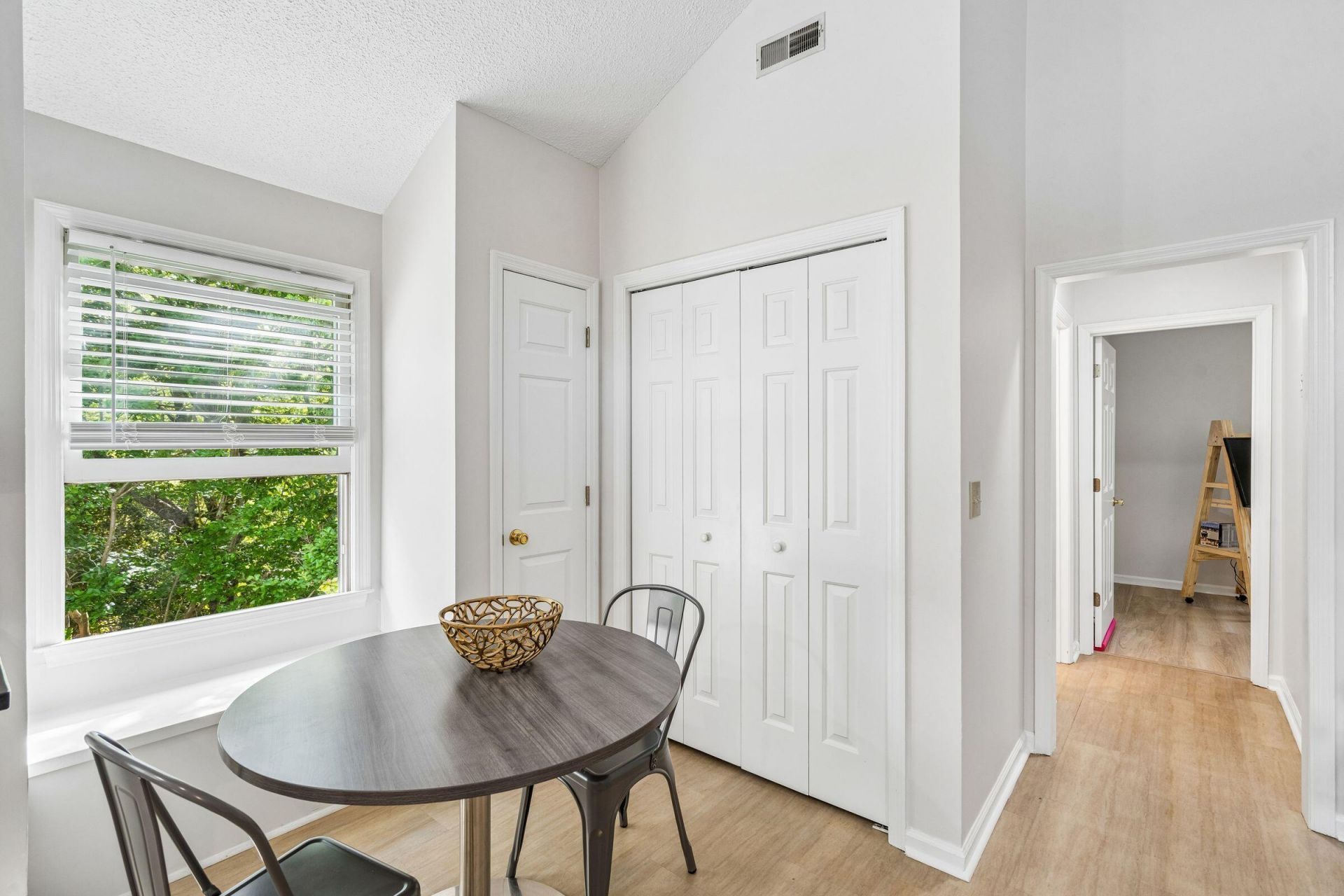 317 Sumter Avenue Photo 83