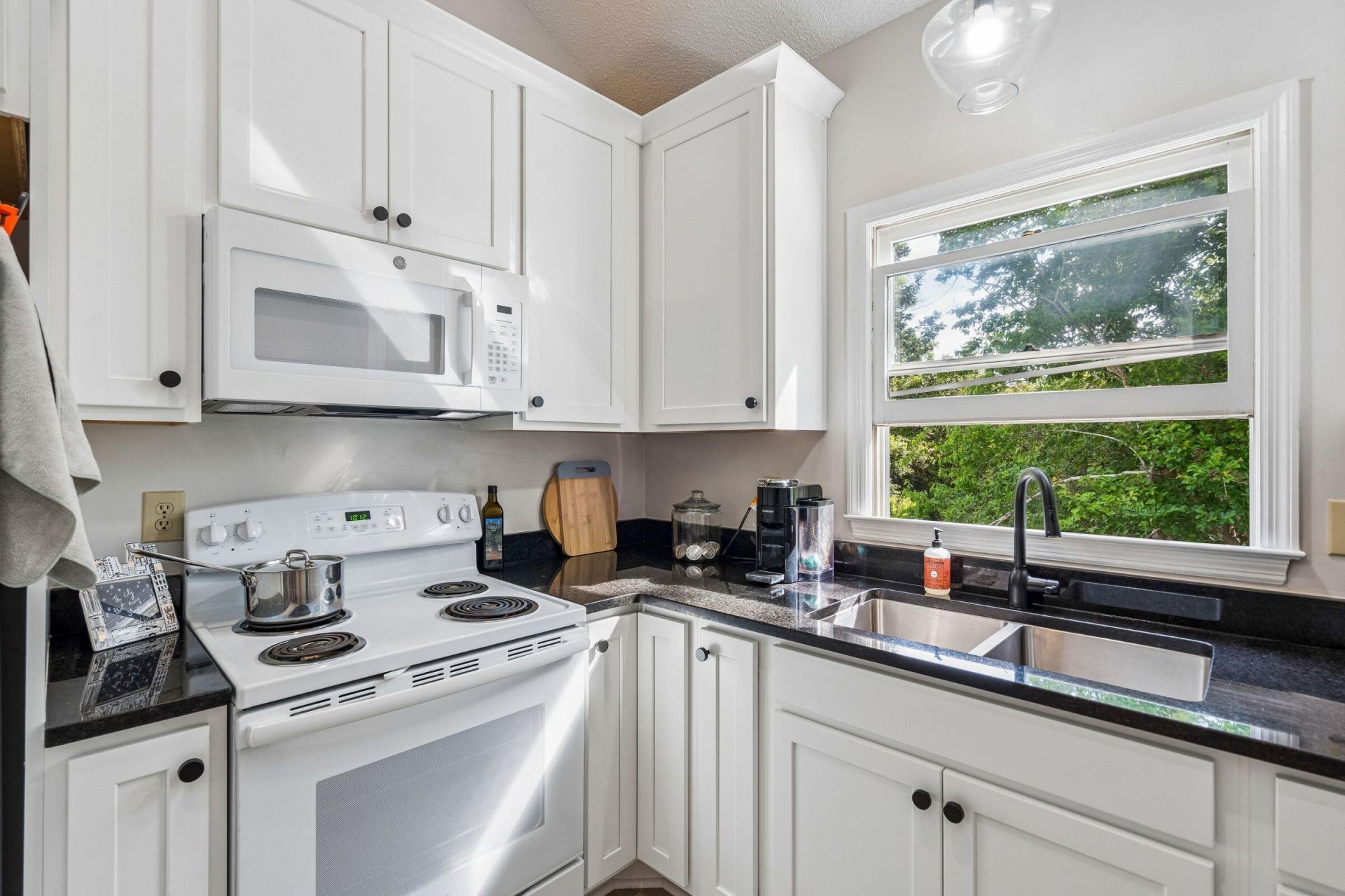 317 Sumter Avenue Photo 85