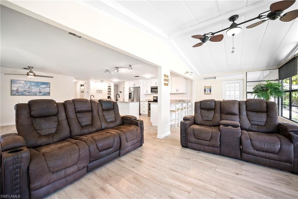108 Windjammer Way, Fort Myers, FL 33908 Photo