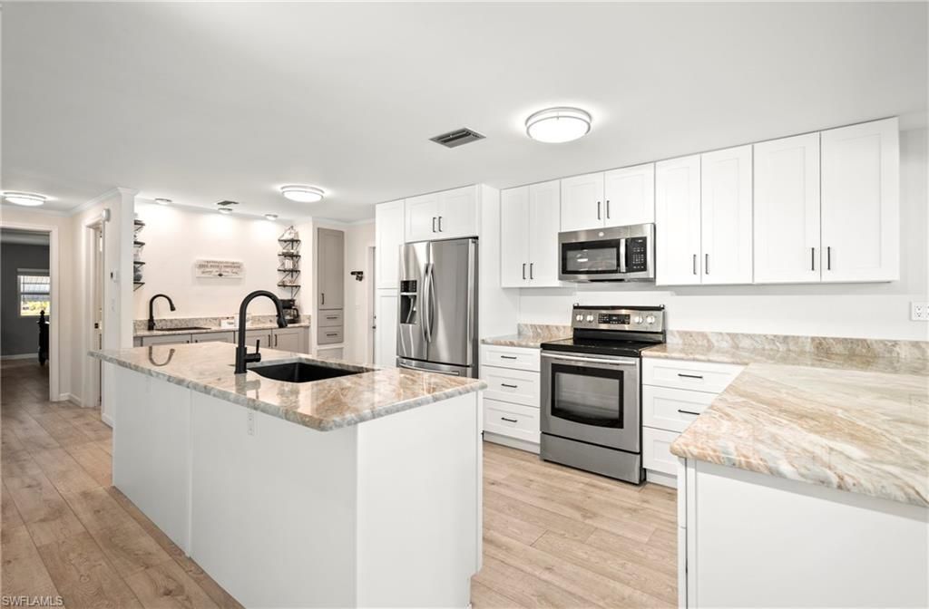 108 Windjammer Way, Fort Myers, FL 33908 Photo