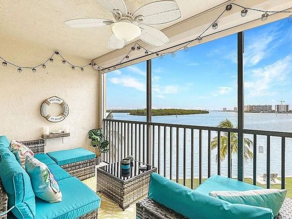 400 Lenell RD, Unit 207, FORT MYERS BEACH, FL 33931