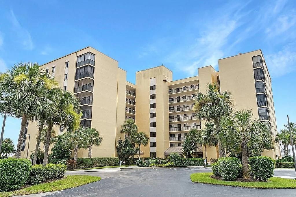 400 Lenell Rd, Unit 207, Fort Myers Beach, FL 33931 Photo