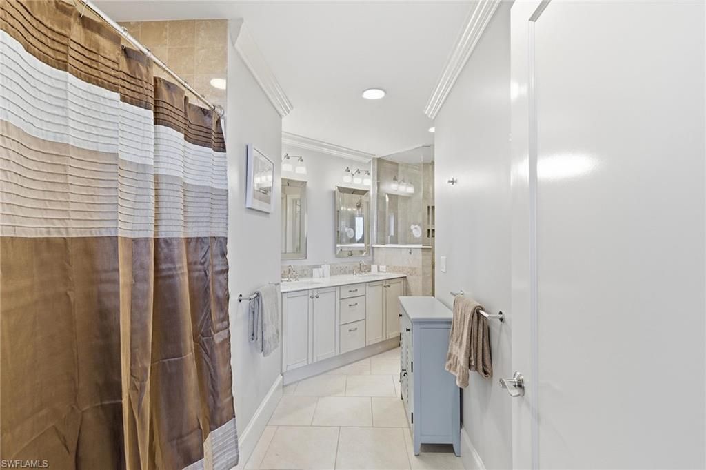 9123 Strada Pl, Unit 7409, Naples, FL 34108 Photo
