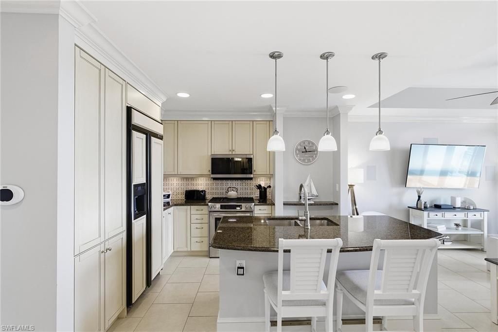 9123 Strada Pl, Unit 7409, Naples, FL 34108 Photo