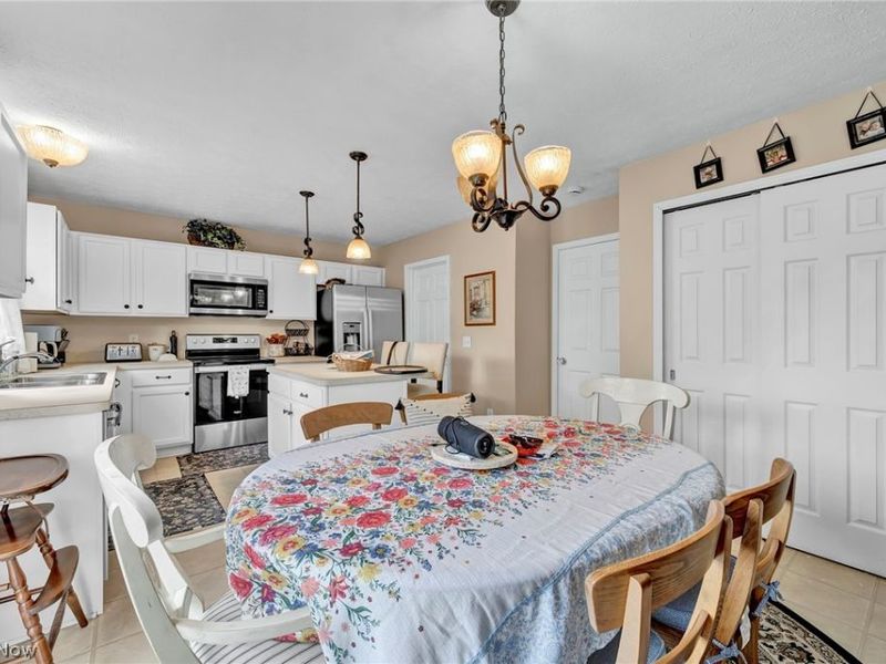 9788 Nicole Lane, Olmsted Township, OH 44138 Photo 11