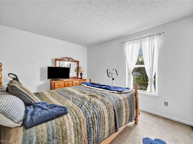 9788 Nicole Lane, Olmsted Township, OH 44138 Photo 26