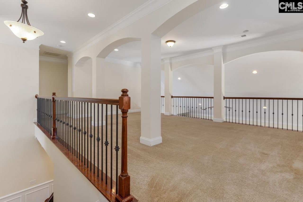 296 Glenn Village Circle Photo 28