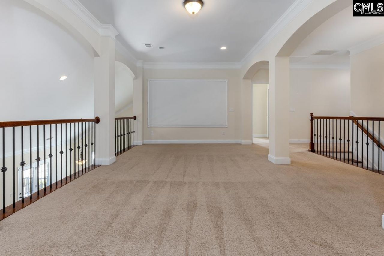 296 Glenn Village Circle Photo 29