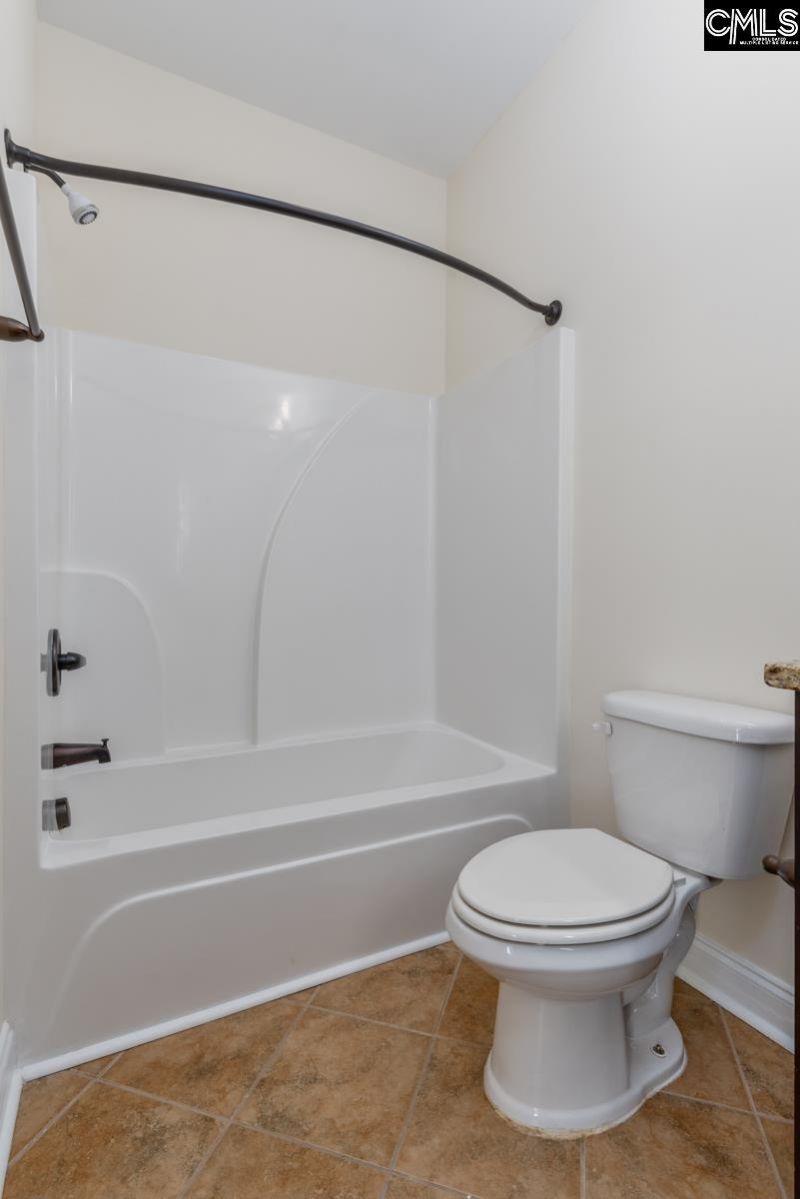 296 Glenn Village Circle Photo 33