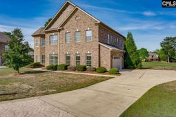 296 Glenn Village Circle photo 4