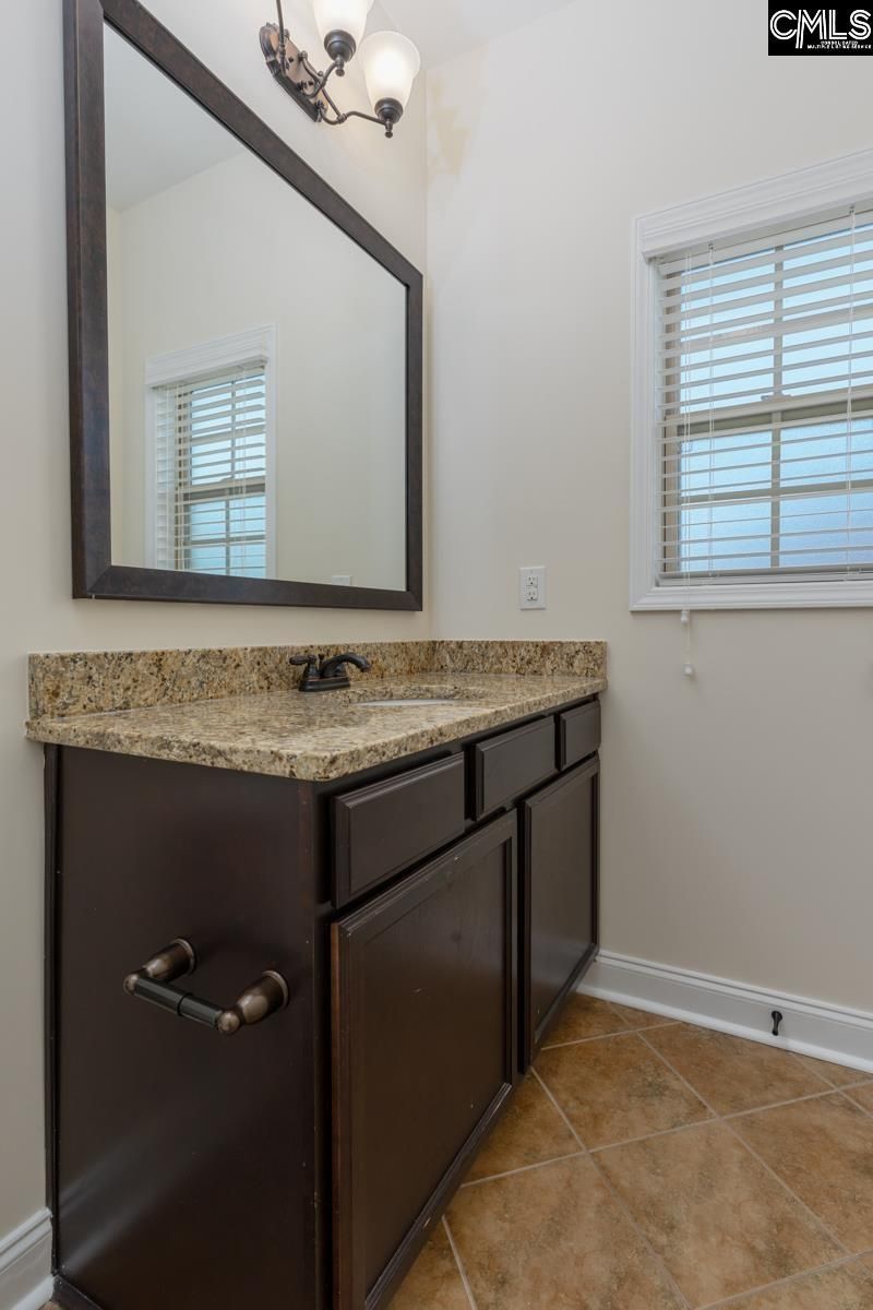 296 Glenn Village Circle Photo 41