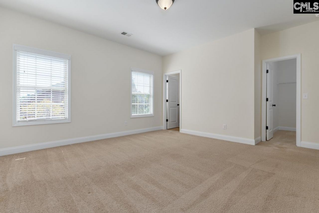 296 Glenn Village Circle Photo 42