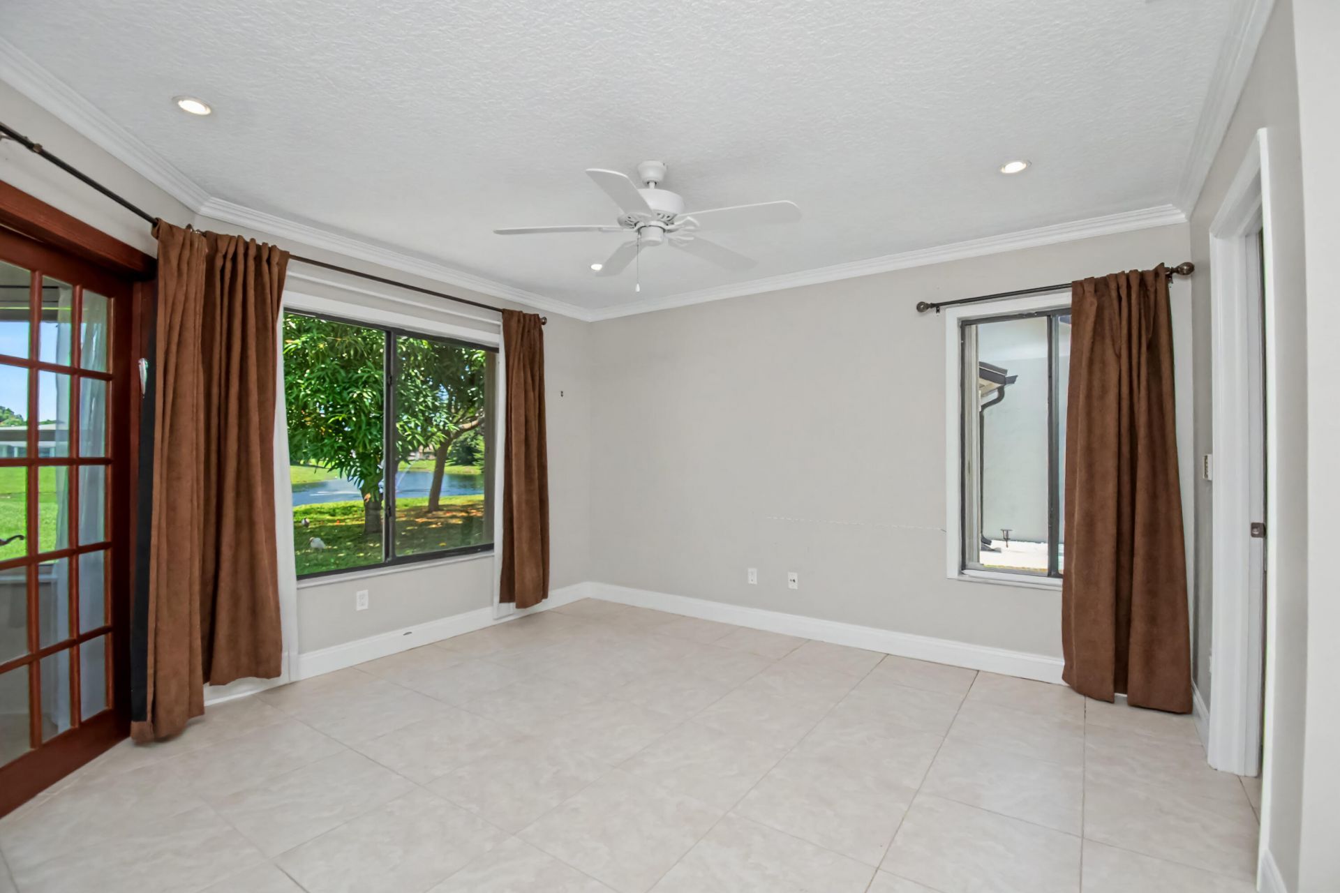 9709 Sunny Isle Circle, Boca Raton, FL 33428 Photo