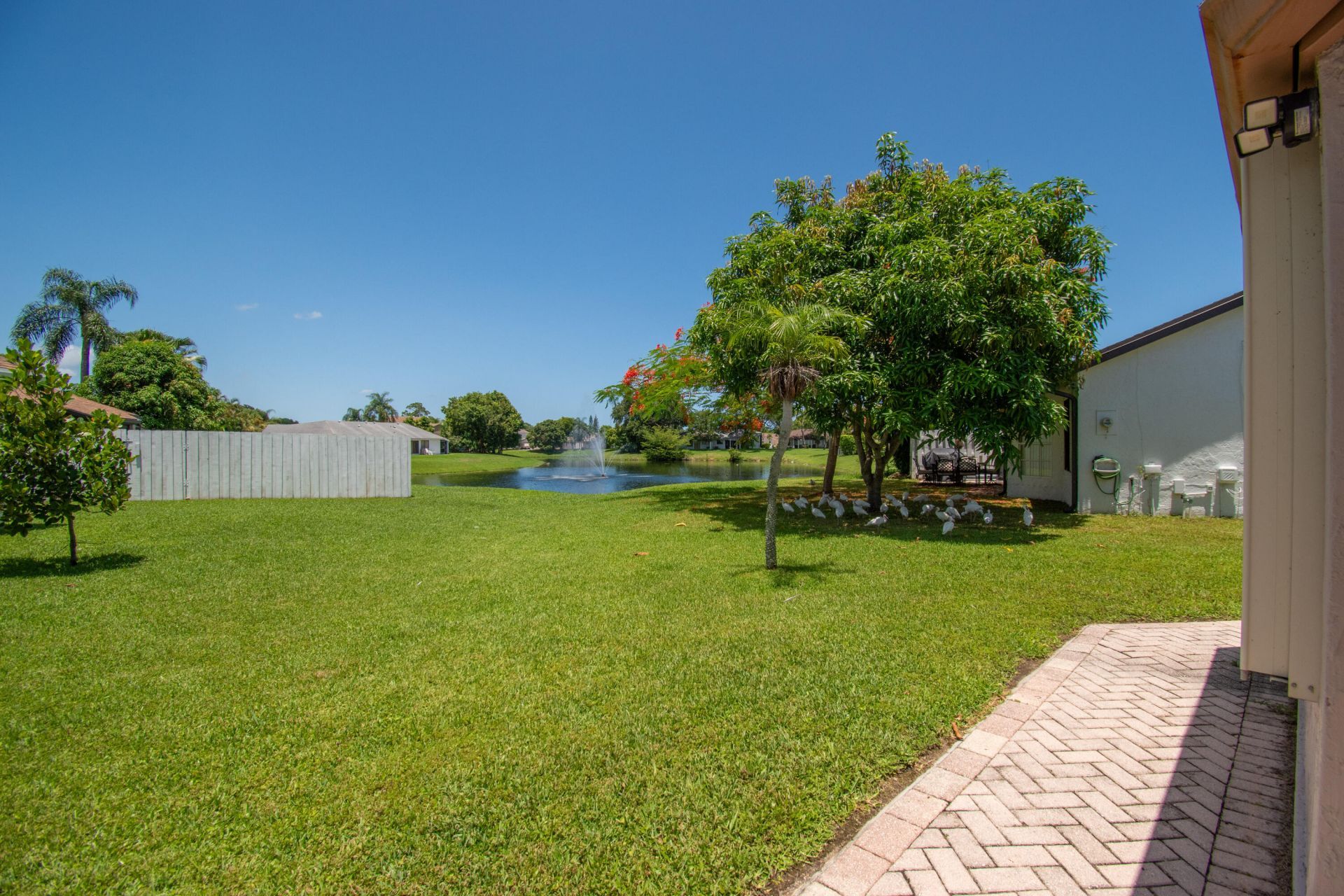 9709 Sunny Isle Circle, Boca Raton, FL 33428 Photo