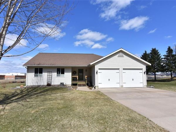 711 8th Avenue, Bloomer, WI 54724