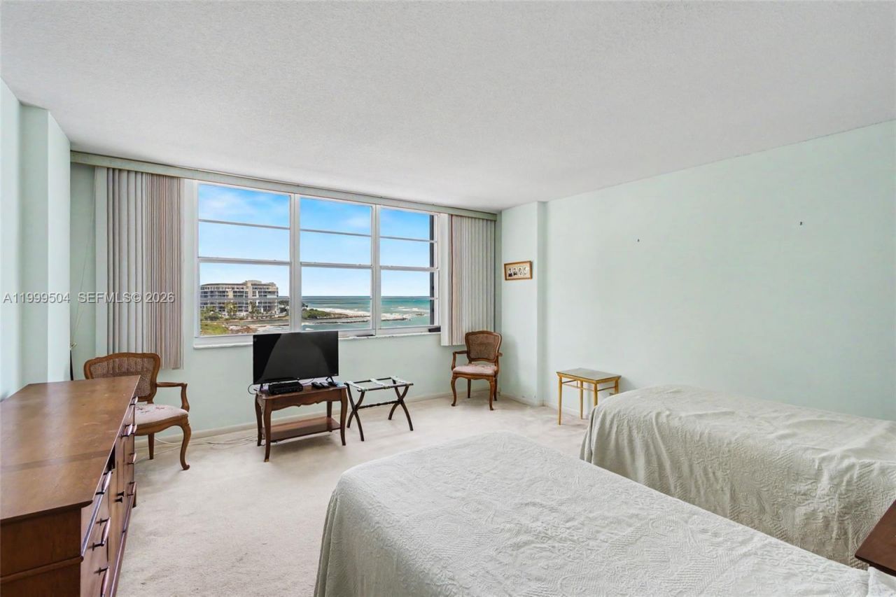 1200 S Ocean Blvd , Unit 8A, Boca Raton, FL 33432 Photo