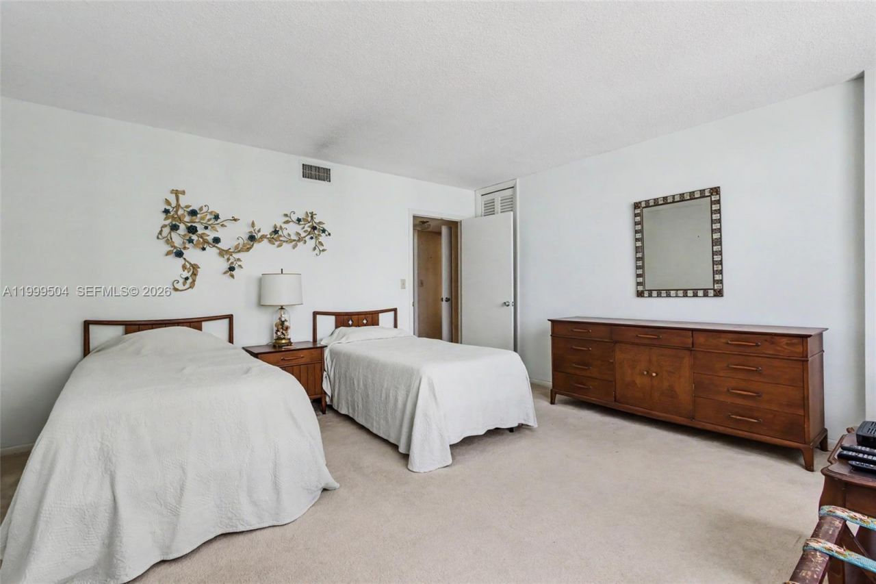 1200 S Ocean Blvd , Unit 8A, Boca Raton, FL 33432 Photo