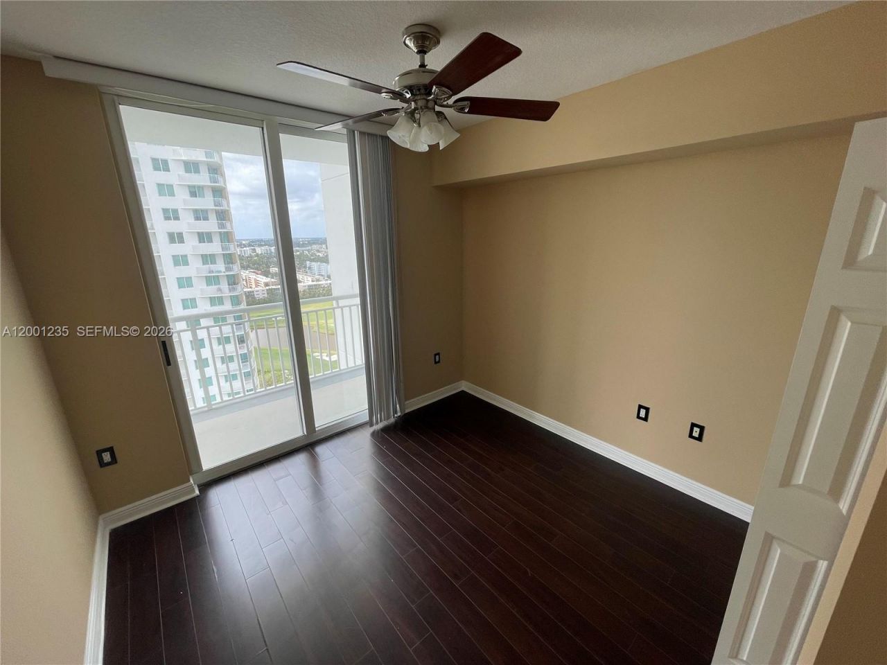 1755 E Hallandale Beach Blvd, Unit 2002E, Hallandale Beach, FL 33009 Photo