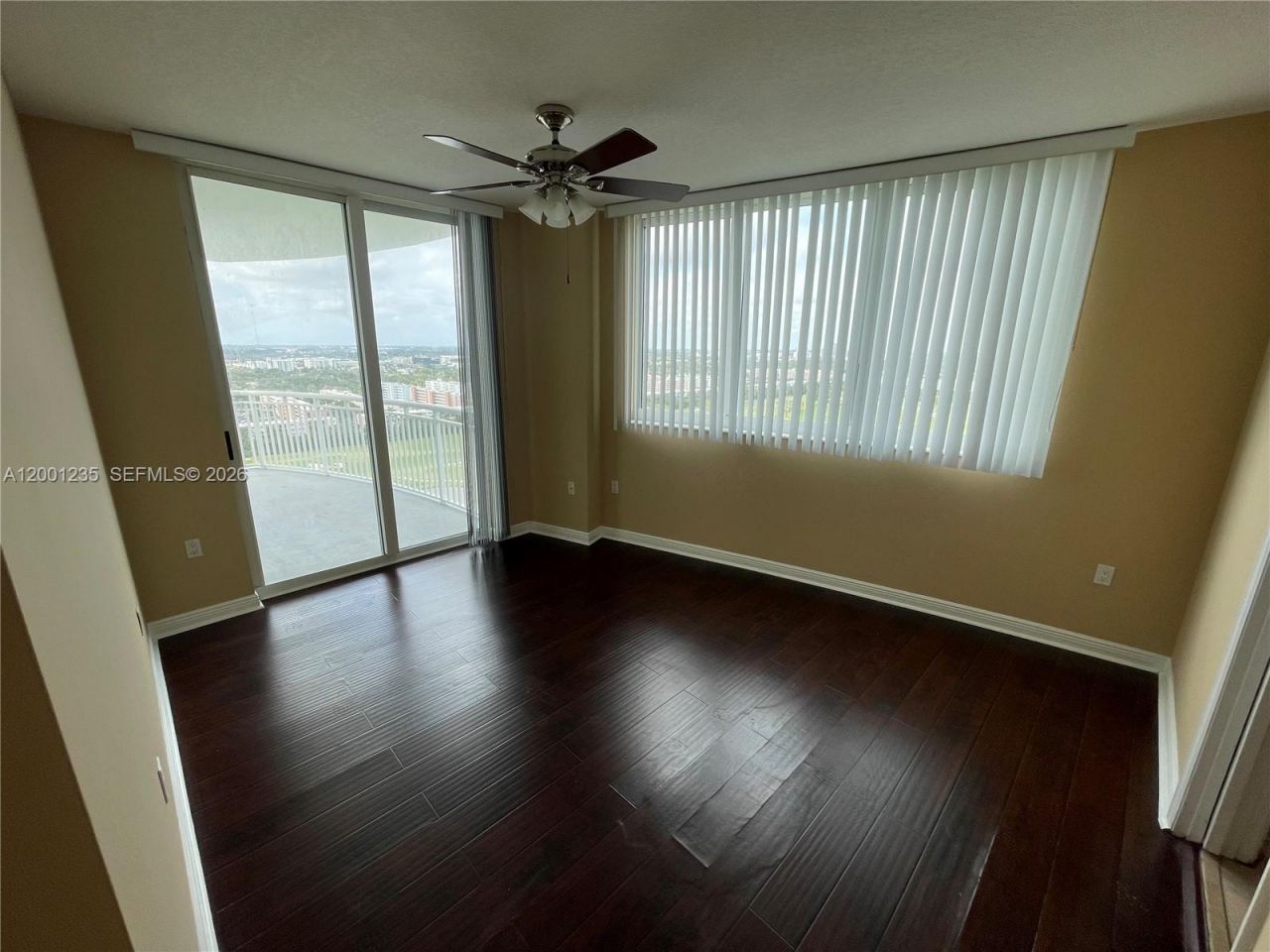 1755 E Hallandale Beach Blvd, Unit 2002E, Hallandale Beach, FL 33009 Photo