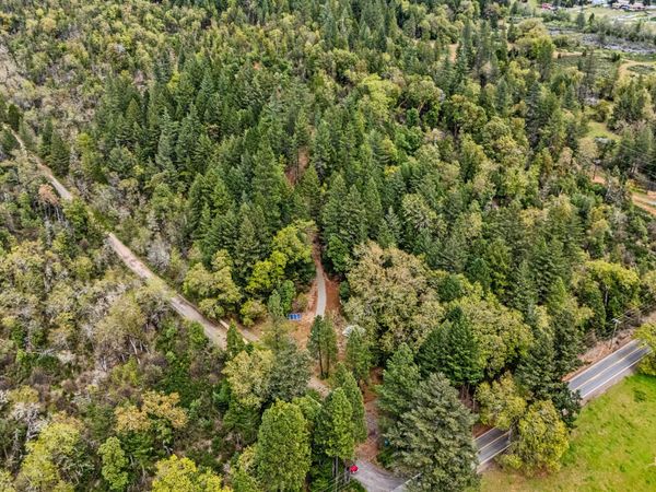 323 Valley Heights Road, Selma, OR 97538