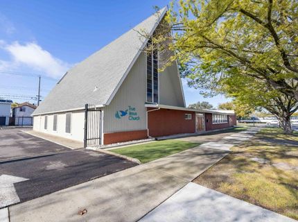 2416 Sloat Way, Sacramento, CA 95818 Photo