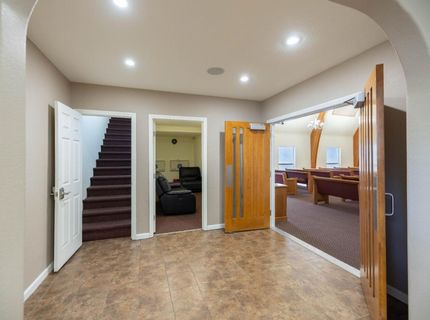 2416 Sloat Way, Sacramento, CA 95818 Photo