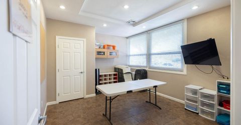 2416 Sloat Way, Sacramento, CA 95818 Photo