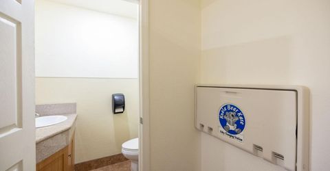 2416 Sloat Way, Sacramento, CA 95818 Photo