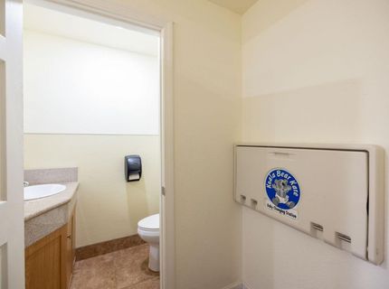 2416 Sloat Way, Sacramento, CA 95818 Photo