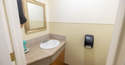 2416 Sloat Way, Sacramento, CA 95818 Photo