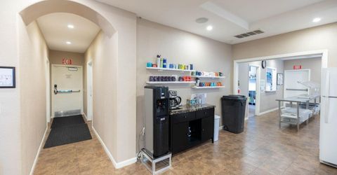 2416 Sloat Way, Sacramento, CA 95818 Photo