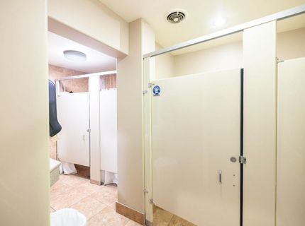 2416 Sloat Way, Sacramento, CA 95818 Photo