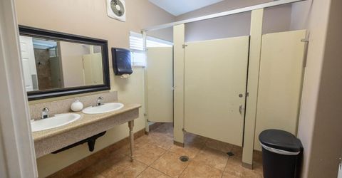 2416 Sloat Way, Sacramento, CA 95818 Photo