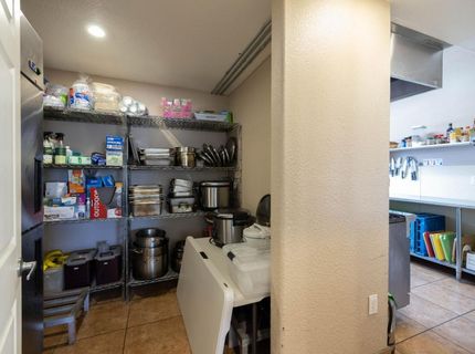 2416 Sloat Way, Sacramento, CA 95818 Photo