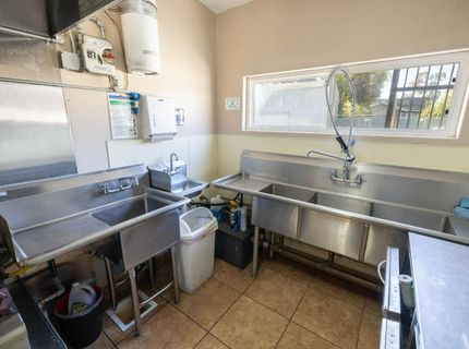 2416 Sloat Way, Sacramento, CA 95818 Photo