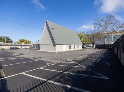 2416 Sloat Way, Sacramento, CA 95818 Photo