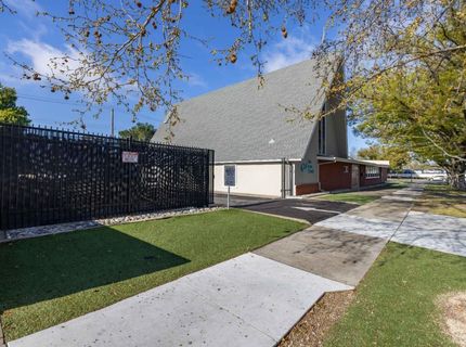 2416 Sloat Way, Sacramento, CA 95818 Photo