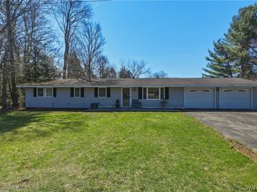 11609 Grove Street, Delevan, NY 14042